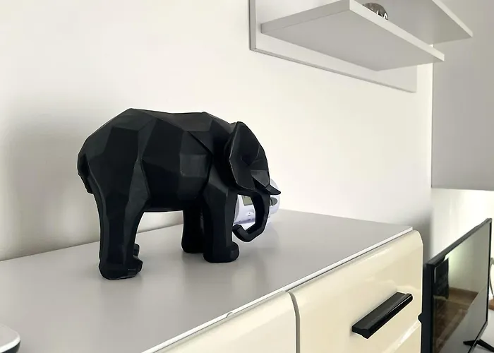 Emerald Coresi - Free Parking & Smart Tv Apartment Brasov